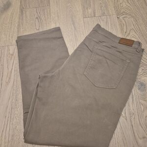 Men's Straight Jeans in Tan